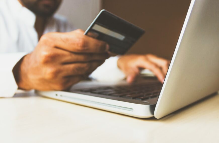 Master Your Bankroll: A Guide to Responsible Online Gambling